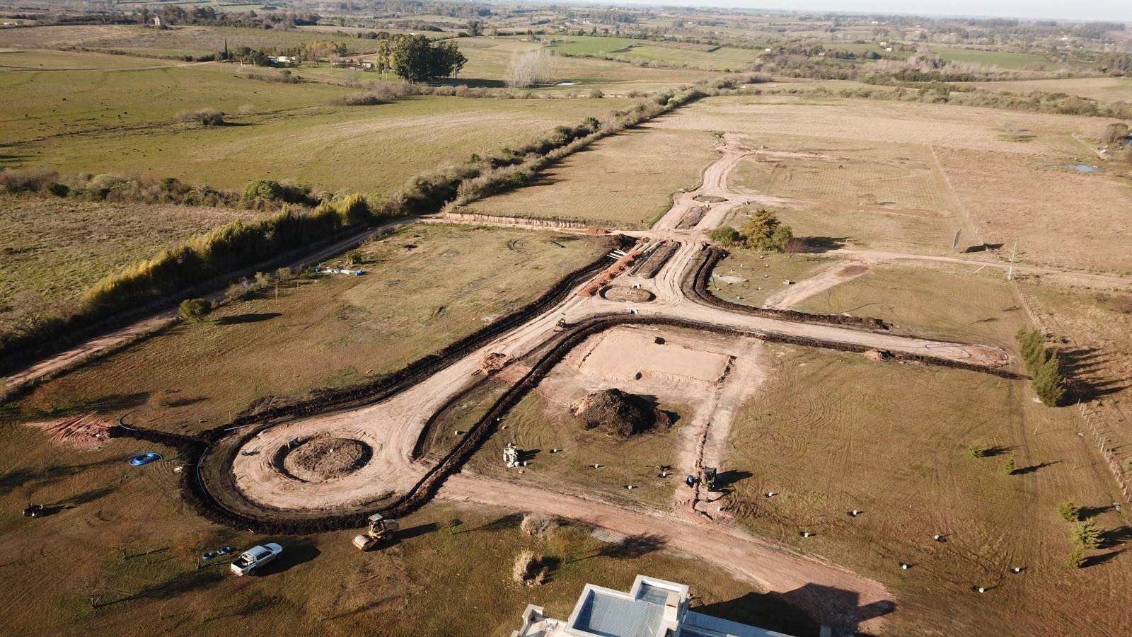 Vista aérea de una urbanización en construcción